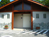 Medium_建物出入口