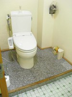 Medium_3.トイレの個室