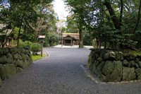 Medium_01_参道の様子