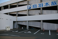 Medium_03_障害者駐車場（立体）