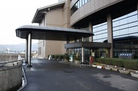 Medium_入口屋根