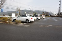 Medium_駐車場