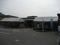 Medium_駐車場