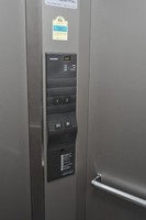 Medium_エレベーター３