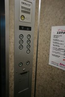 Medium_えれべーたー２