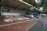 Medium_駐車場１