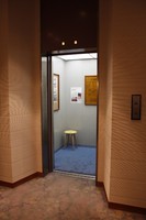 Medium_エレベーター１
