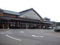 Medium_1.安来駅外観resize0661