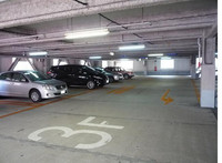 Medium_2.ホテル近くの市営駐車場resize4033
