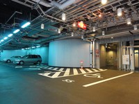 Medium_01_せんだいメディアテーク駐車場仕上げ