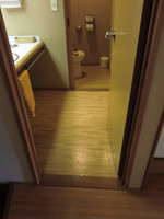 Medium_２．和室内の洗面所とトイレresize4336