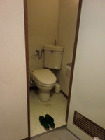 Medium_３．和洋室内トイレresize4115