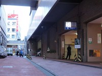 Medium_01_三越定禅寺通り館一般駐車場