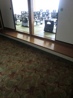 Medium_１．宴会場入口付近resize2505