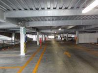 Medium_02_泉パークタウンタピオ一般駐車場