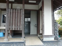 Medium_01_白石武家屋敷建物出入口