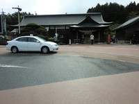 Medium_1.駅舎付近resize3352