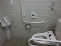 Medium_２．ＪＲ出雲坂根駅内多目的トイレresize2226
