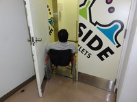 Medium_01_ヒルサイドショップス&アウトレットエレベーター