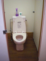 Medium_1店内洋式トイレresize1441