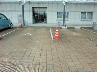 Medium_01障がい者用駐車場