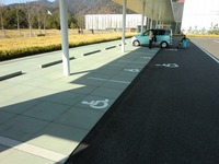 Medium_01障がい者駐車場