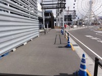 Medium_02_三井アウトレットパーク仙台港建物から駐車場