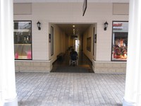 Medium_02_仙台泉プレミアム・アウトレット建物出入口