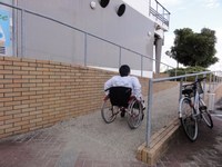 Medium_01_マリンゲート塩釜駐車場～建物まで