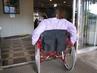 Medium_03_ばんじ家建物出入口