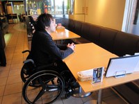 Medium_02_伊達の牛たん仙台駅3階テーブル席