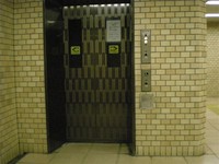 Medium_01_地下鉄北仙台駅エレベーター