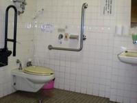 Medium_01_地下鉄北仙台駅車いす対応トイレ