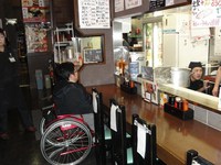 Medium_02_利久サンモール一番町テーブル席