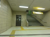 Medium_01_地下鉄愛宕橋駅エレベーター