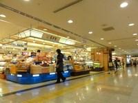 Medium_02_Ｓ－ＰＡＬ仙台店地下1階建物内通路