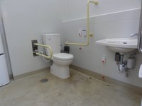 Medium_01_元鍛冶丁公園車いす専用トイレ