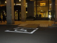 Medium_01_宮城県庁駐車場～建物まで