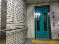 Medium_02_地下鉄長町駅エレベーター