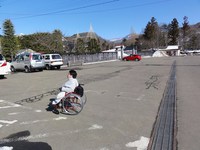 Medium_02_定義山西方寺駐車場