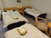 Medium_01_白石薬師の湯車いす対応トイレ付客室