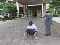Medium_01_蘭亭建物出入口