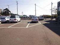 Medium_駐車場2