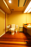 Medium_バリアフリールームトイレisetoba_11_179