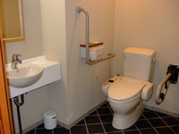 Medium_車いすトイレdscf0219