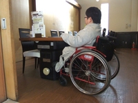 Medium_テーブル5