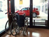 Medium_貸し車いす1