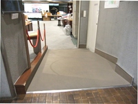 Medium_笹かま通路3