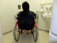 Medium_車椅子トイレ2