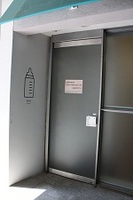 Medium_アクアショップ横授乳室